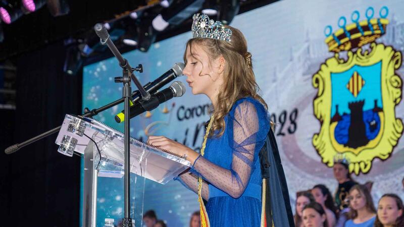 Angélica Morenilla and Daniela Talavera, crowned queens of Benidorm Patron Saint Festivities
