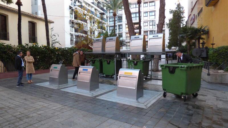 Benidorm installs seven new underground containers for selective collection in l