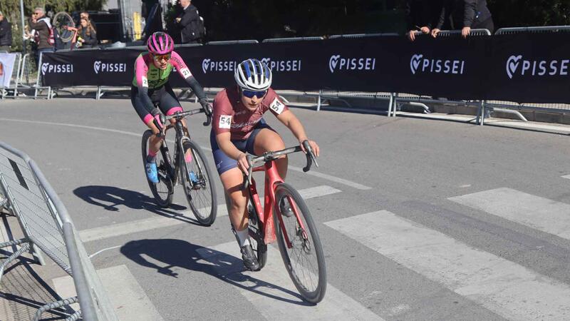 Èxit total de la Copa del Món de ciclocròs a Benidorm amb més de 15.000 assistents en el Moralet i el Parc de Foietes