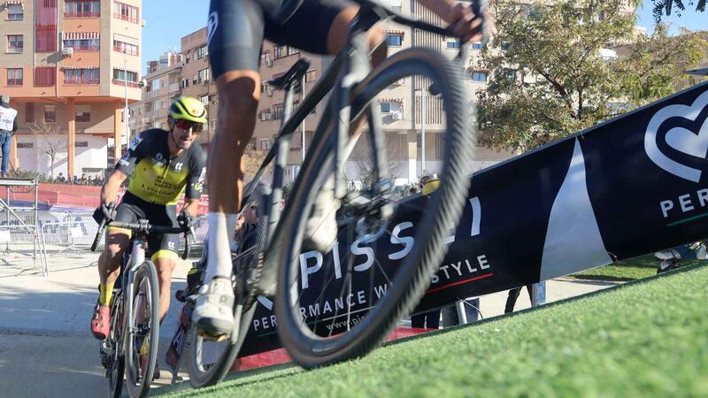 Èxit total de la Copa del Món de ciclocròs a Benidorm amb més de 15.000 assistents en el Moralet i el Parc de Foietes