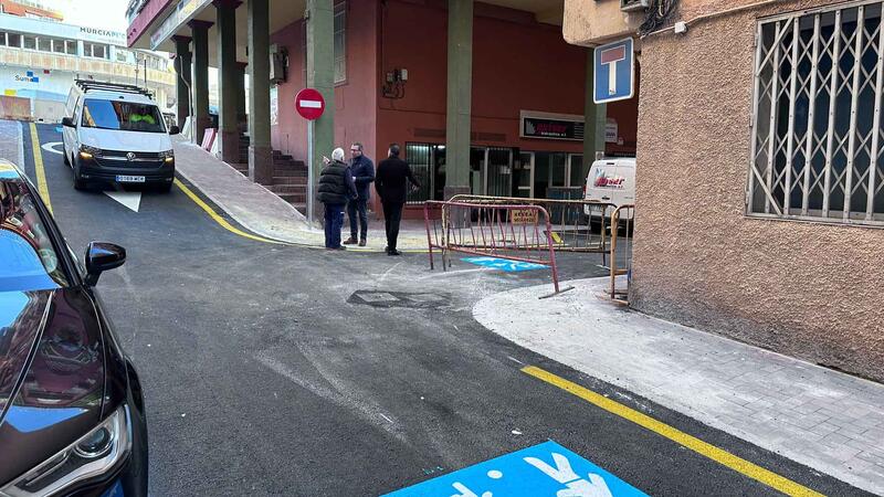 Benidorm completes the accessibility and mobility improvements in the surroundings of Santa Cristina street