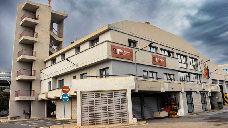 Benidorm implements a system that stops traffic and allows the incorporation of fire-fighting vehicles