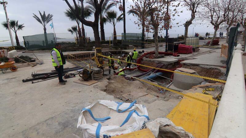 Avenida Armada Española will be open to pedestrians and traffic during Holy Week