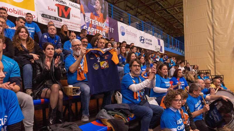 Carlos Grau se retira como capitán y jugador del TM Benidorm