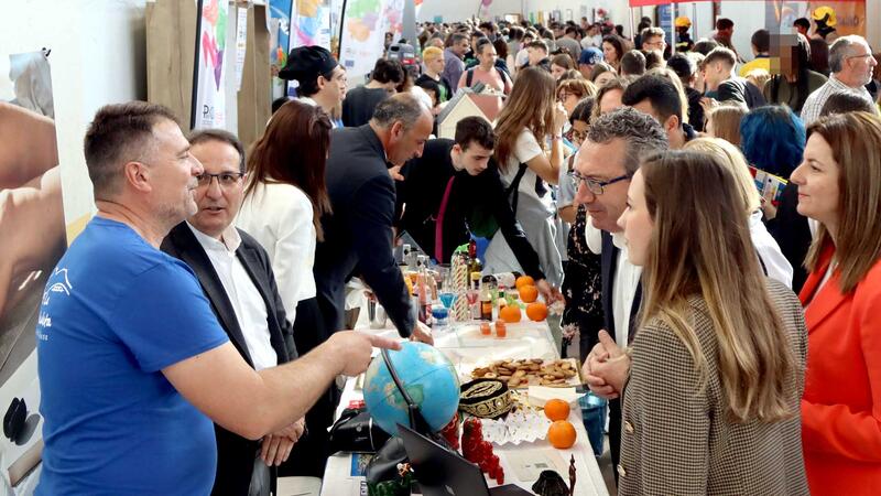 Success of participants and students in the 4th Benidorm Educational Fair, the first of a regional nature