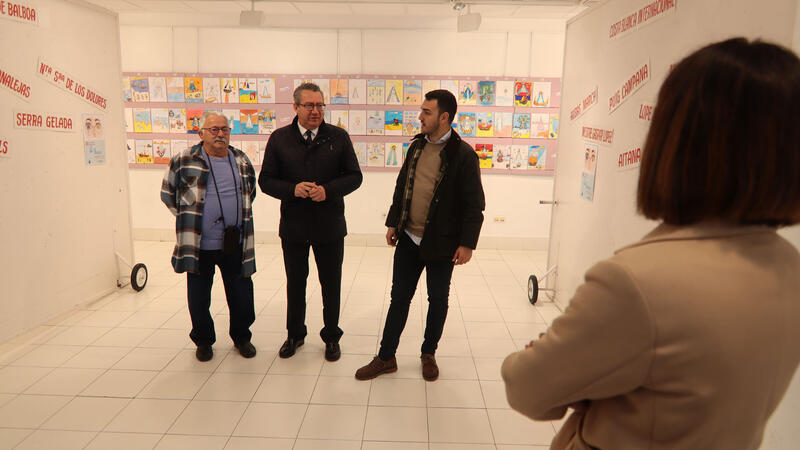 La Casa del Fester acoge desde hoy la exposición del XX Certamen Escolar de Dibujo y Pintura de la ACR La Barqueta