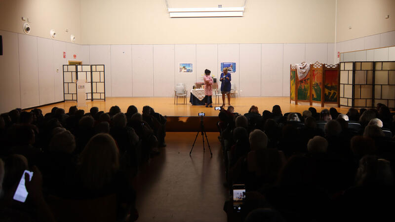 Benidorm culmina el Día Internacional de la Mujer con teatro, canto y poesía
