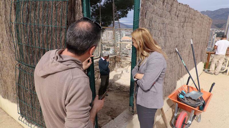 Benidorm inicia nuevas actuaciones en el Tossal de La Cala con excavaciones en tres nuevas zonas