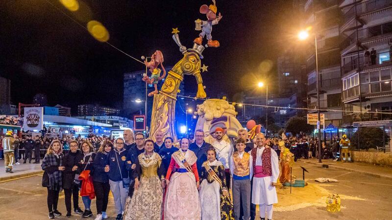 Las fallas de Benidorm se despiden hasta el próximo año con la ‘Nit de la Cremà’