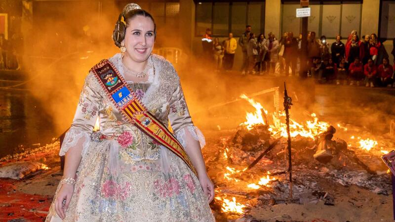 Las fallas de Benidorm se despiden hasta el próximo año con la ‘Nit de la Cremà’