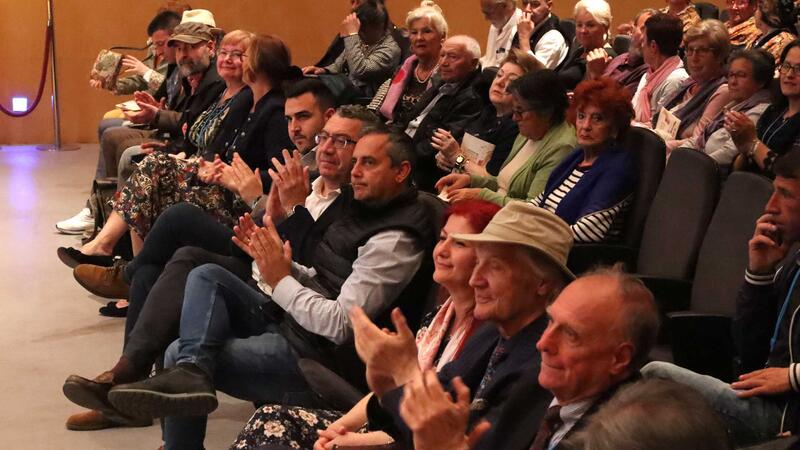 El Festival Internacional de Poesía reúne en su primer día a prestigiosos poetas de todo el mundo