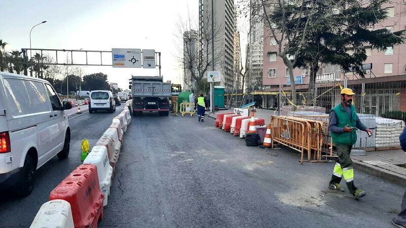 Benidorm ejecuta actuaciones para mejorar la fluidez del tráfico y la seguridad peatonal en Semana Santa