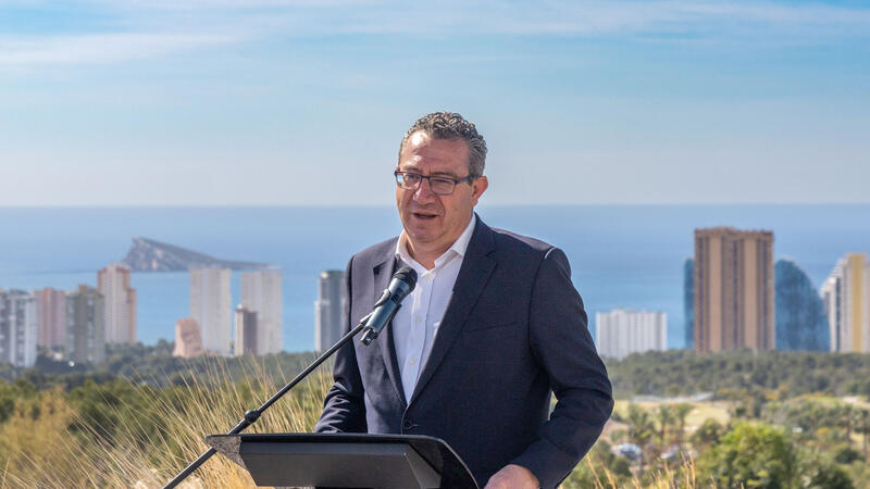 Drone companies test their innovations in rescue and surveillance in Benidorm