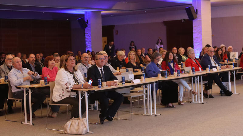 El alcalde da la bienvenida a Benidorm a la XVI Asamblea Rotary del Distrito 2203