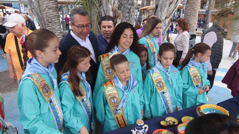 Benidorm celebra la Fira de Pasqua en el Parque de Elche con productos típicos de la tierra