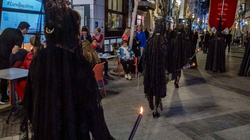 The procession of Jesús Nazareno tours the streets of Benidorm