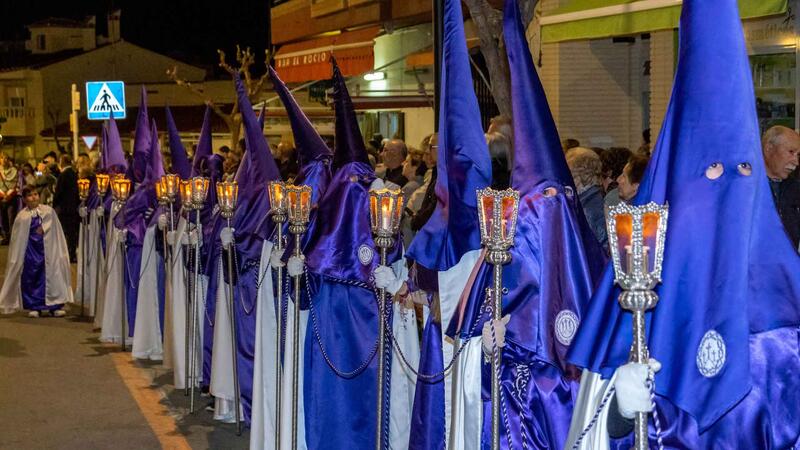 El Jueves Santo de Benidorm se vive en Foietes y Colonia Madrid