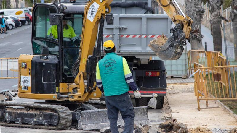Armada Española will have a new roundabout at Xixo and new bus stops to improve mobility