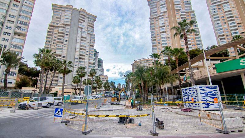 Armada Española will have a new roundabout at Xixo and new bus stops to improve mobility