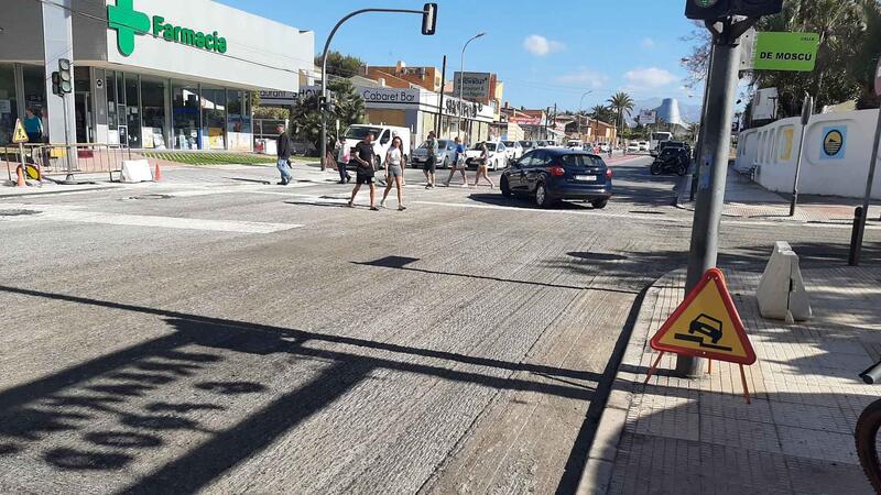 Benidorm concluye las obras de renovación de infraestructuras en la calle Severo Ochoa con el asfaltado de la vía