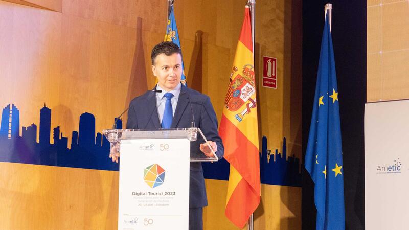 Toni Pérez destaca la fortaleza de la industria digital española en la clausura del Digital Tourist