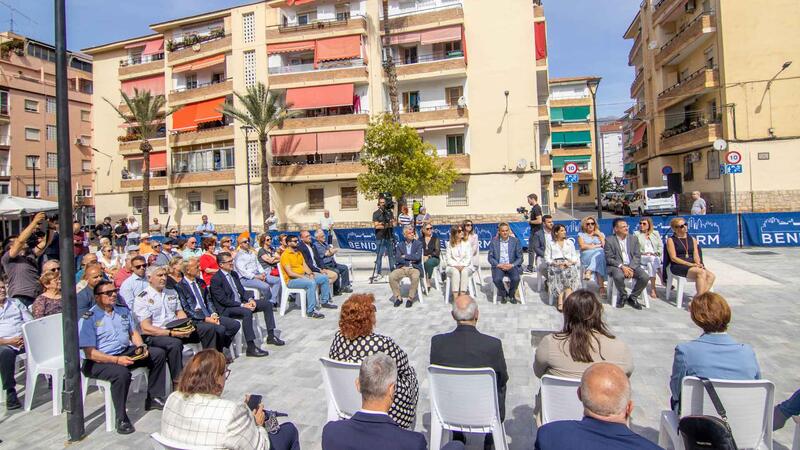 Benidorm commemorates Europe Day in the newly renovated Neptuno Square