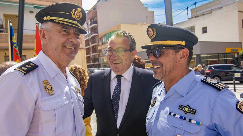 Benidorm commemorates Europe Day in the newly renovated Neptuno Square