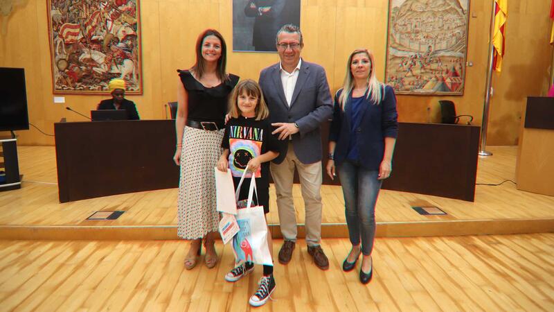 Benidorm entrega los permios del concurso ‘Alcalde/sa por un día’ de la FAMPA Marina Baixa