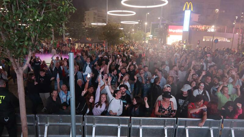 Benidorm dona la benvinguda a Eurovisió amb una gran festa de l