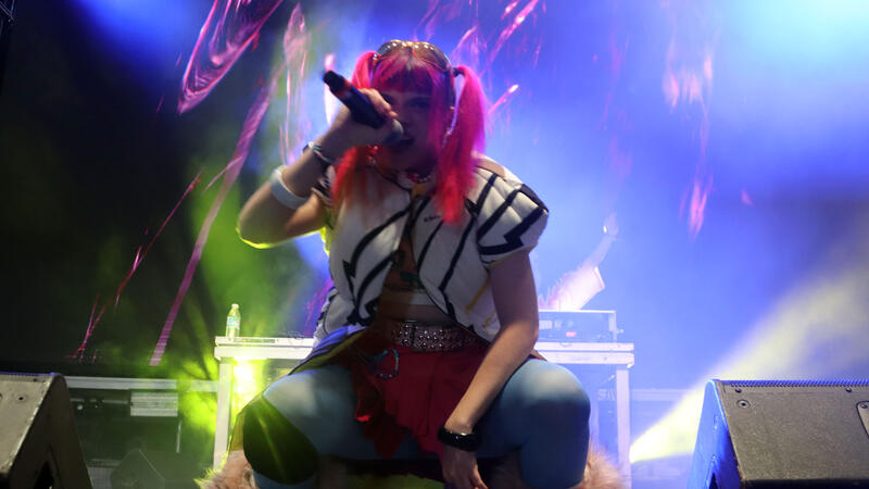 Benidorm dona la benvinguda a Eurovisió amb una gran festa de l