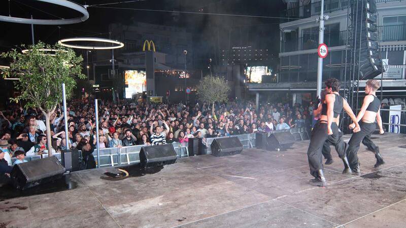 Benidorm dona la benvinguda a Eurovisió amb una gran festa de l
