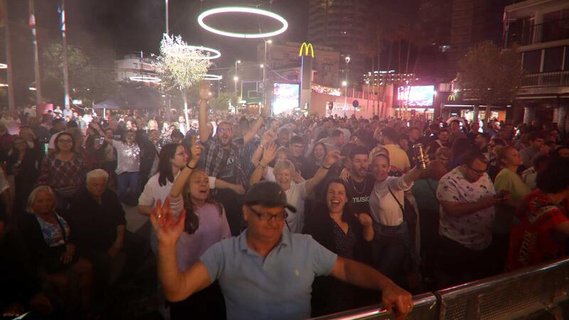 Benidorm dona la benvinguda a Eurovisió amb una gran festa de l