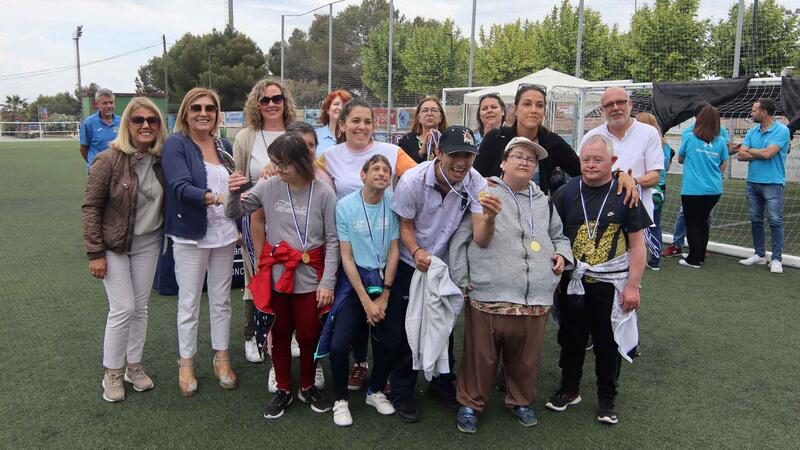 Asmibe culminates its XXIII Adapted Sports Games with the delivery of medals and a great meal