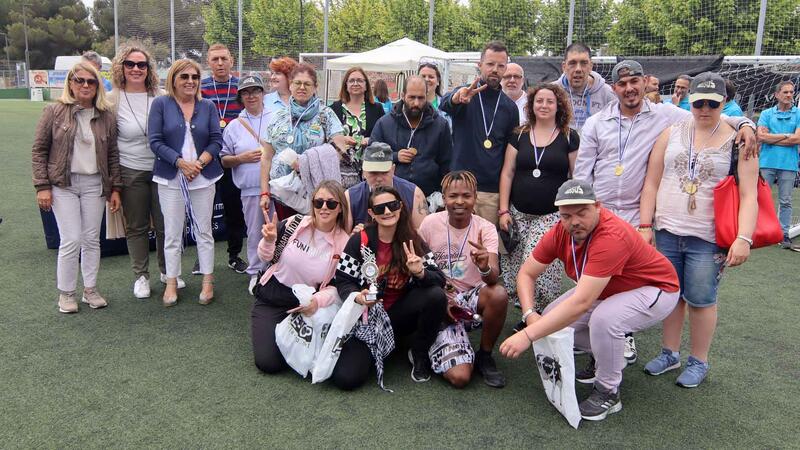 Asmibe culminates its XXIII Adapted Sports Games with the delivery of medals and a great meal