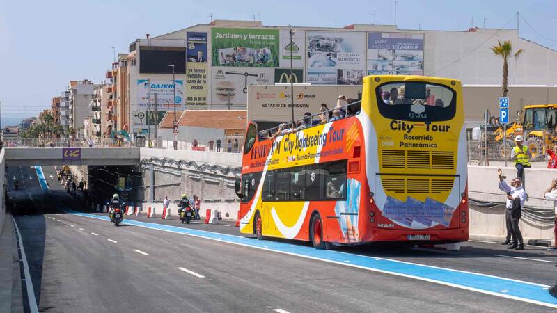 Benidorm obri al trànsit el pas subterrani de l