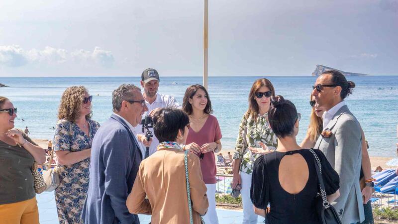 La visió fotogràfica de Cuco de Frutos arriba a Benidorm, configurat com a gran museu a l