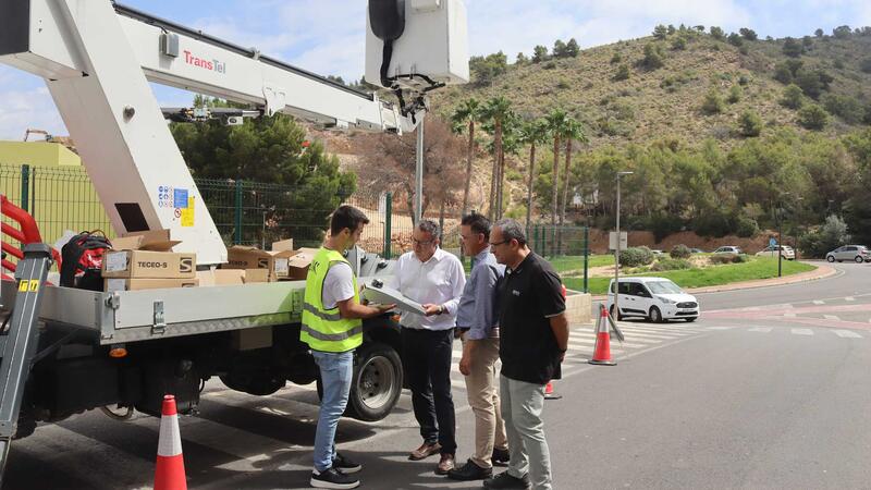 La segunda fase del Programa de Eficiencia Energética avanza ya hasta el 80% en la renovación del alumbrado de Levante 