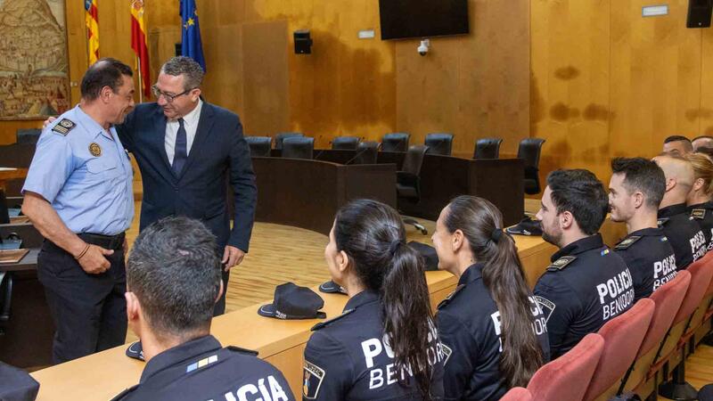 20 nuevos agentes se incorporan a la Policía Local de Benidorm
