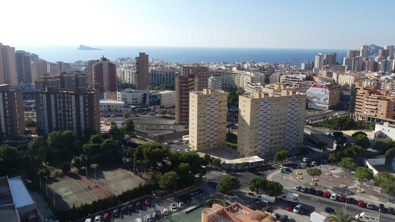 Benidorm adquiere siete pisos en la zona EDUSI para destinarlos a vivienda social para familias vulnerables