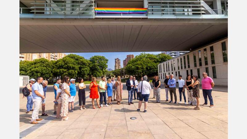 Benidorm conmemora el Día Internacional del Orgullo LGTBI+