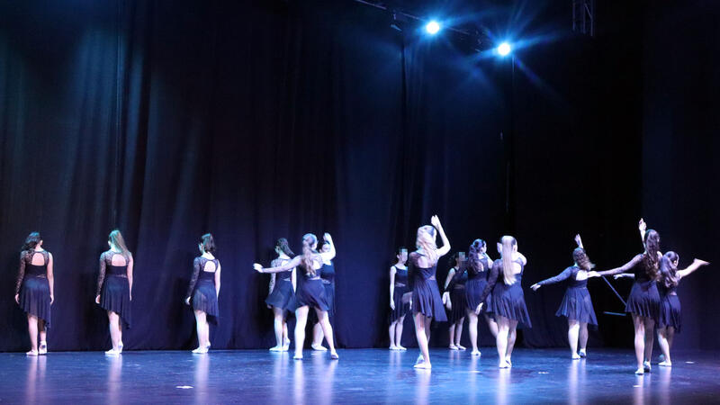 El Conservatorio Elemental de Danza clausura el curso 2022/2023 con una exhibición en el centro cultural 