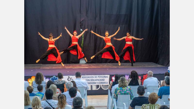 Asmibe celebra en Benidorm su XIX Festival Benéfico de Convivencia