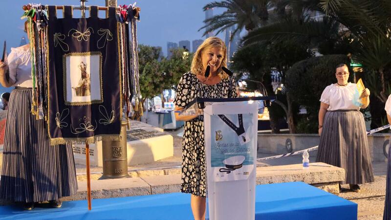 The announcement of Begoña Cano marks the beginning of the festivities of Virgen del Carmen in Benidorm