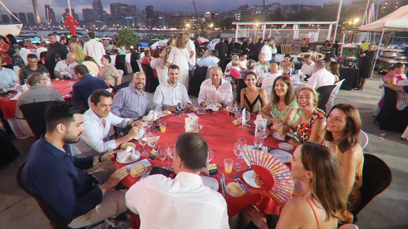 Sopar de gala en el Club Nàutic en honor al patró Sant Jaume