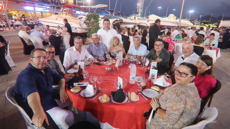 Sopar de gala en el Club Nàutic en honor al patró Sant Jaume
