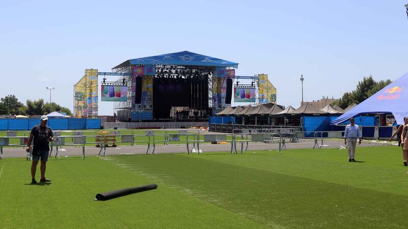Todo listo para el Low Festival 2023, que llega con 70 artistas nacionales e internacionales