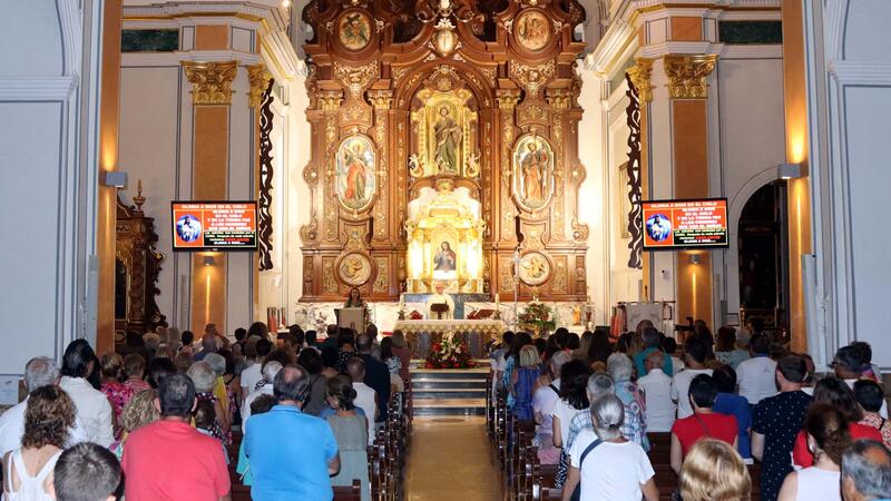 Benidorm commemora la festivitat de Santa Anna amb una missa