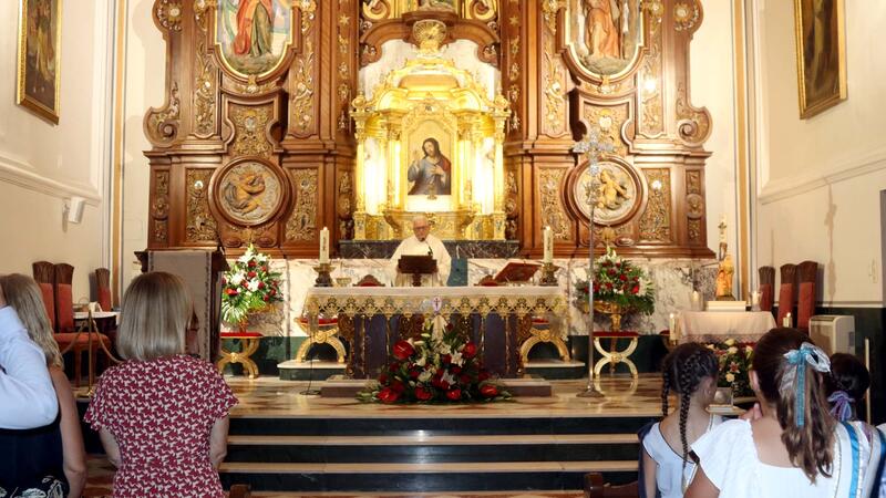 Benidorm commemora la festivitat de Santa Anna amb una missa