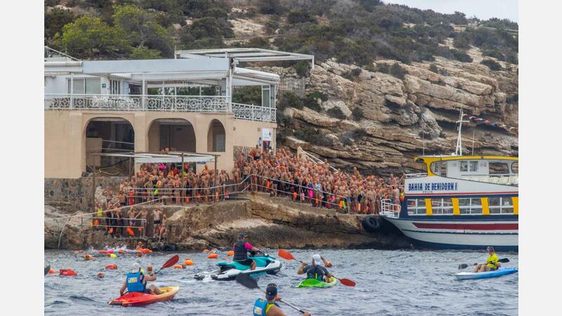 Miguel Bou prevails for the second time in the Popular Swimming Crossing
