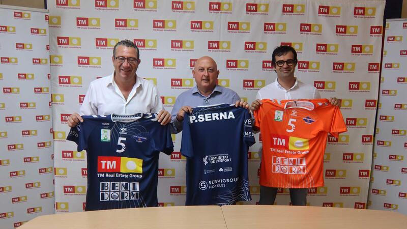 El Club Handbol TM Benidorm presenta tots els seus equips abans d